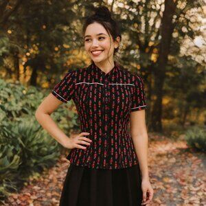 Unique Vintage Toy Soldier Print Blouse Button Down Collar Top Peplum Waistline